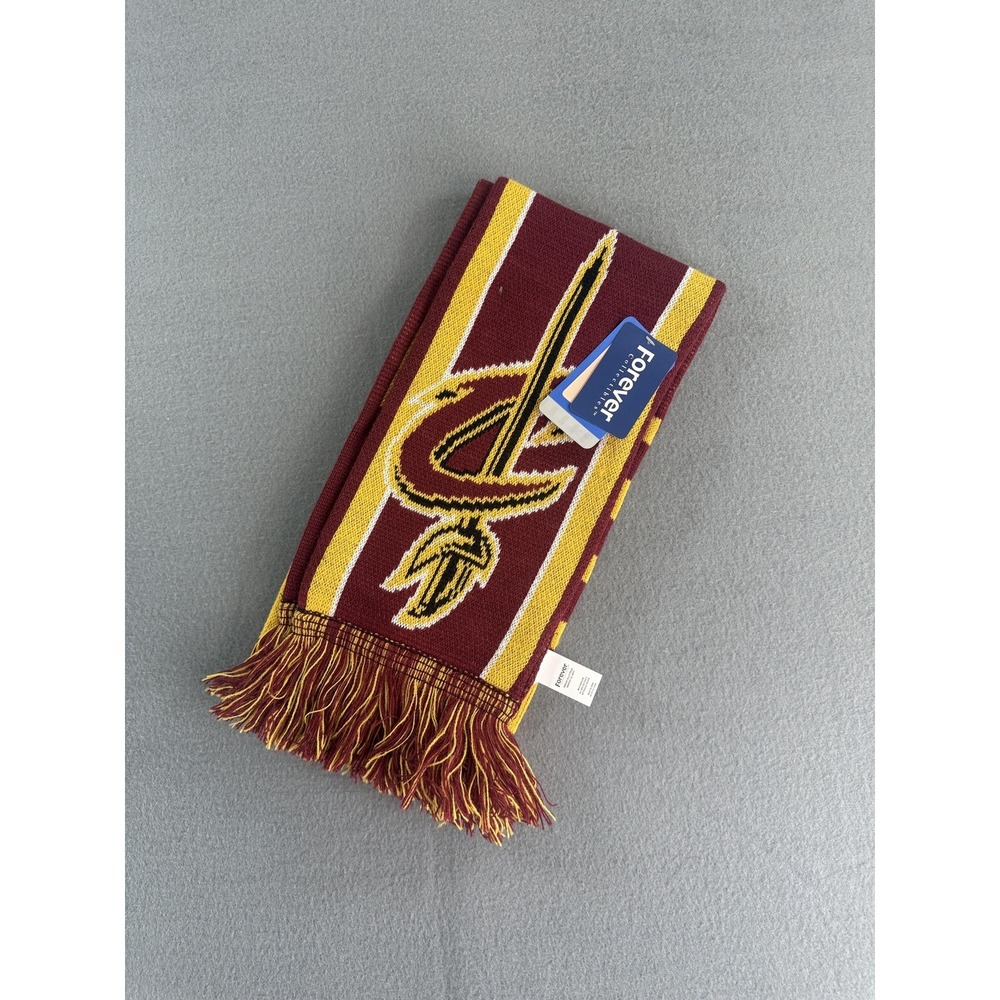 Cleveland Cavaliers Scarf Mens One Size Red LeBron James‎ Forever Collectibles